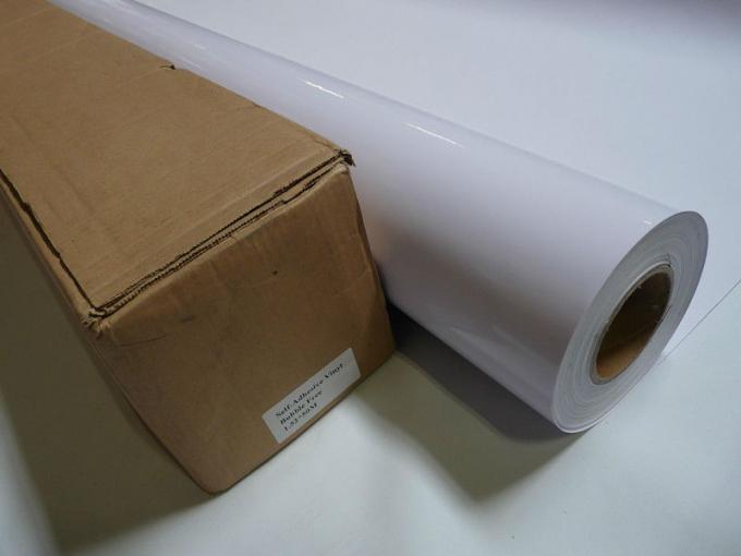 La película auta-adhesivo del vinilo del PVC con el pegamento blanco a prueba de calor escoge echado a un lado